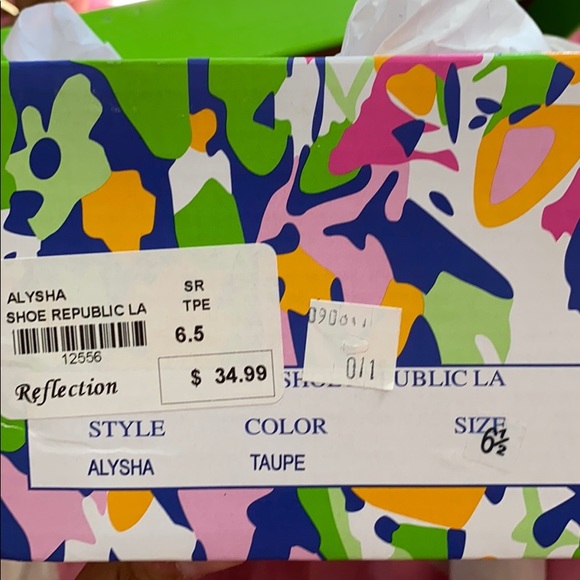 Taupe/tan heels from Shoe Republic LA - Picture 5 of 6